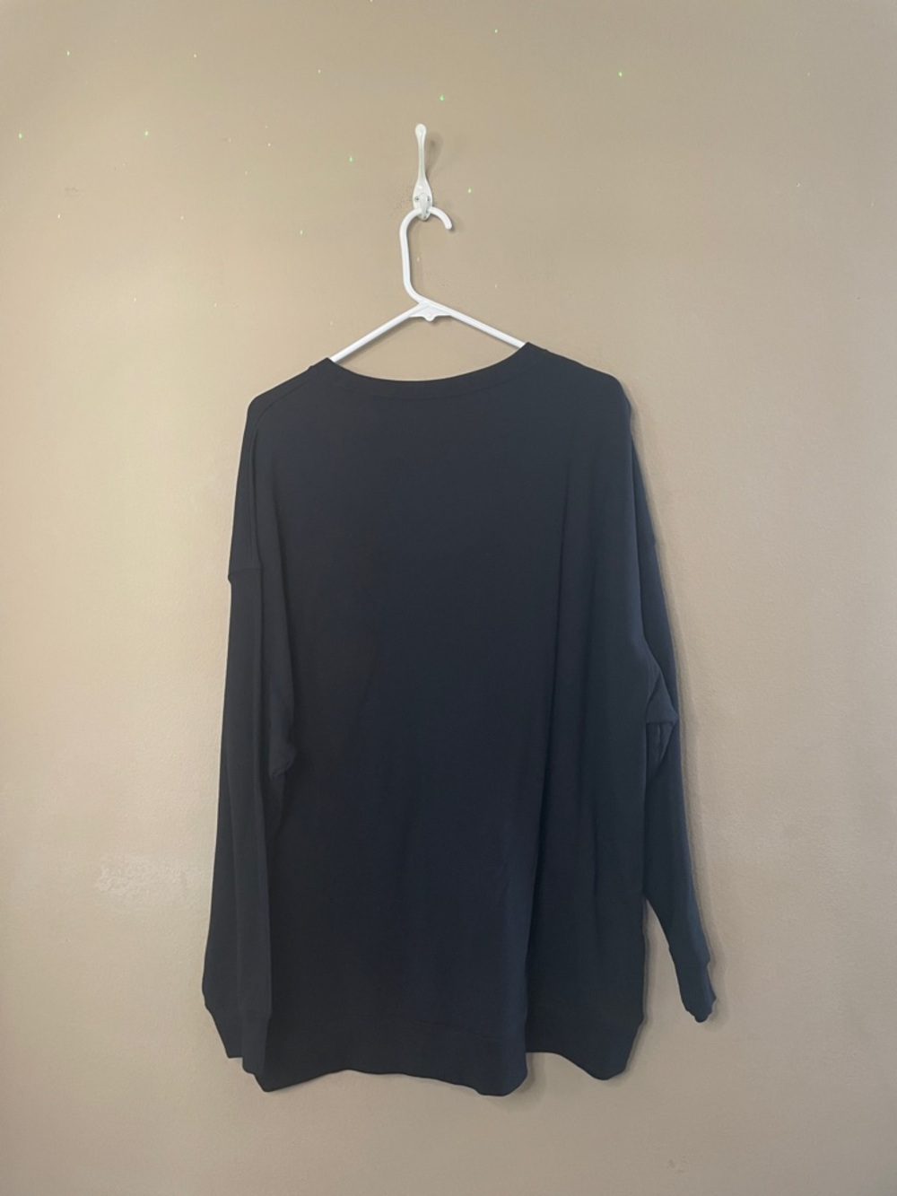 PINK Victoria's Secret Black Crewneck Sweatshirt SZ XL - Picture 6 of 6